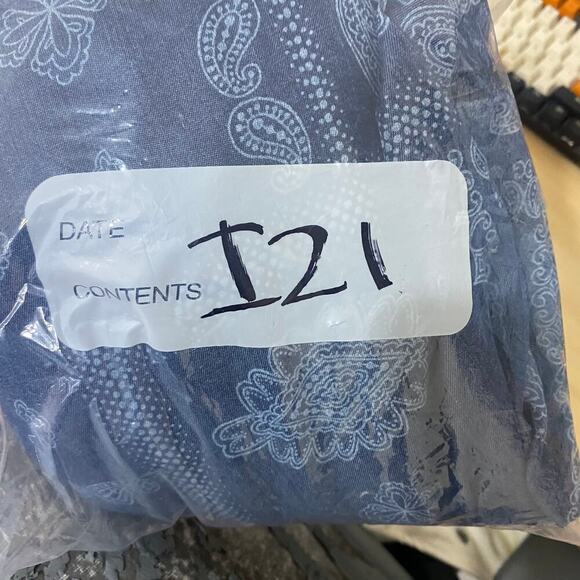 Lane Bryant womens 28 long sleeve button up chambray top lyocell geometric - Picture 8 of 8